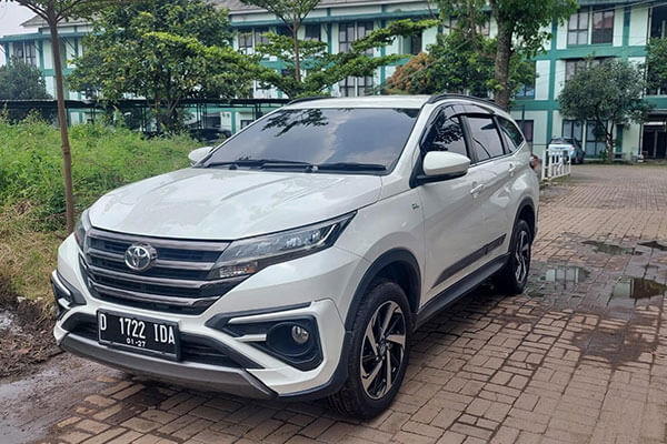 galeri pandawa5rentcar (15)